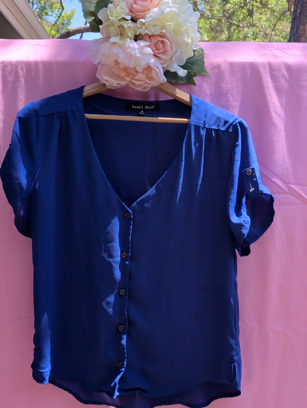 Sweet‎ Rain Royal Blue Button-Front V-Neck Blouse